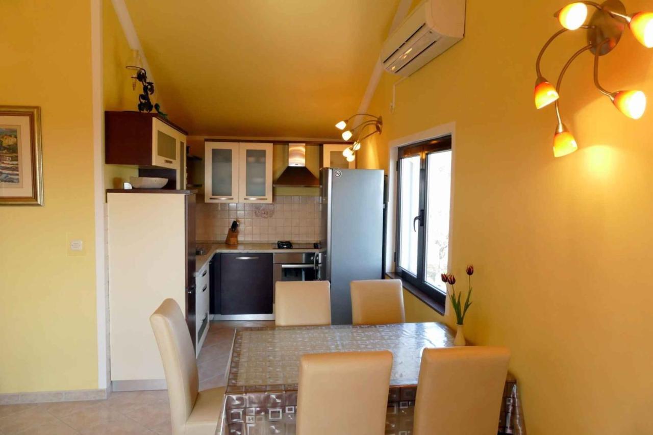 Apartments In Rab - Insel Rab 39950 Mundanije Buitenkant foto