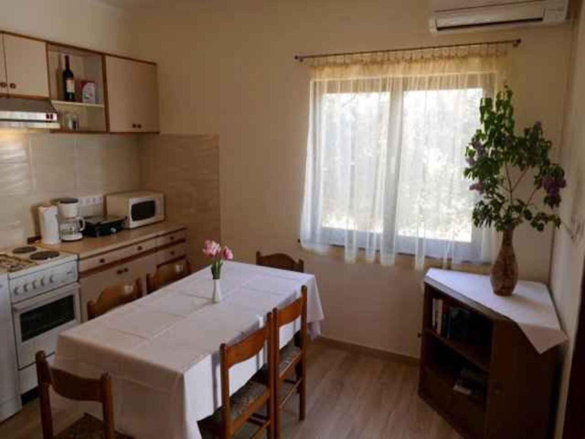 Apartments In Rab - Insel Rab 39950 Mundanije Buitenkant foto